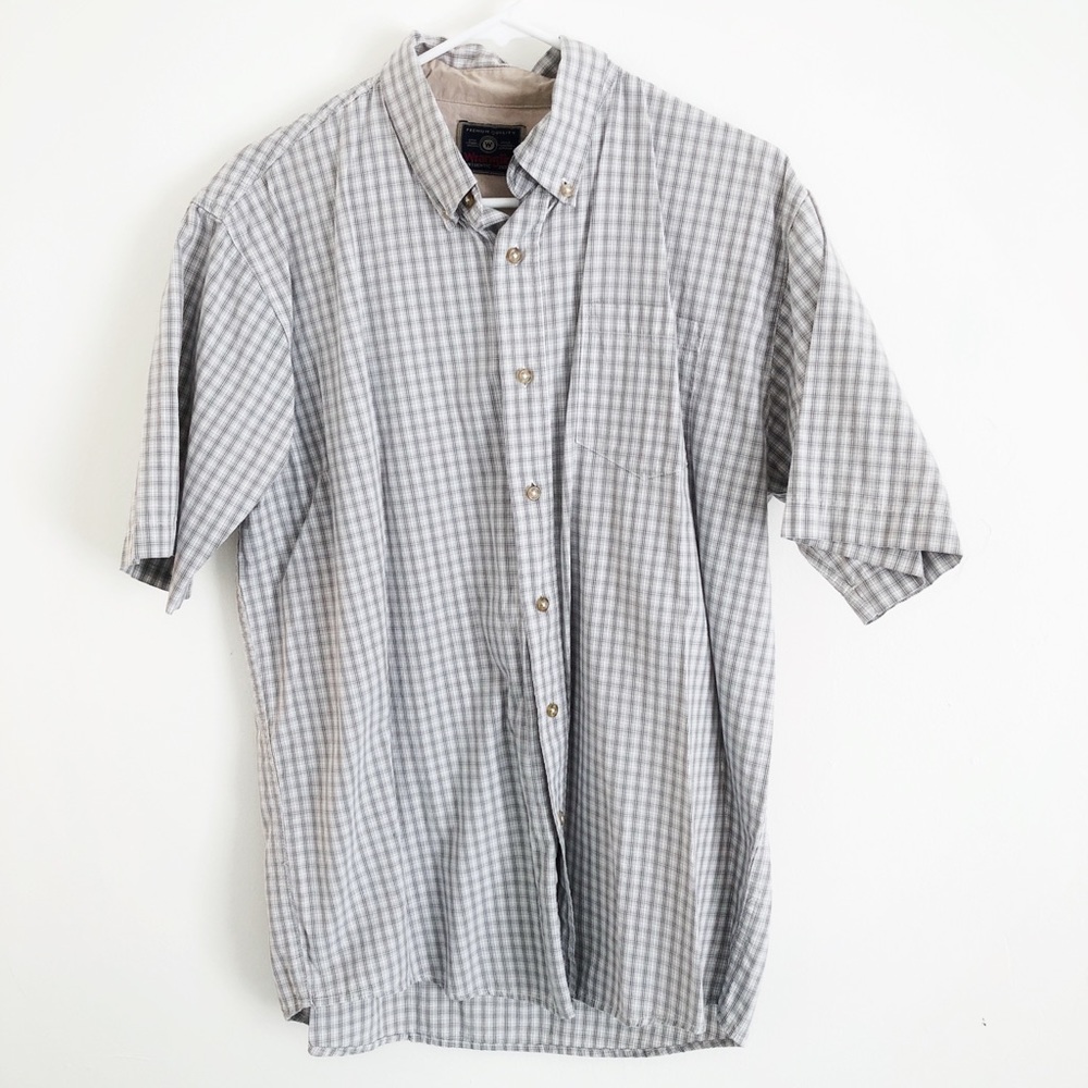 Wrangler Button Down Size M